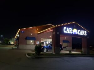 Simple Holiday lighting for your commercial property